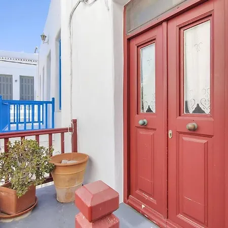 Dom wakacyjny The Sunday House In The Heart Of