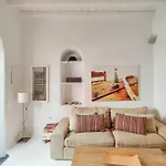 Casa de Férias The Sunday House In The Heart Of