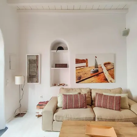 Holiday home The Sunday House In The Heart Of